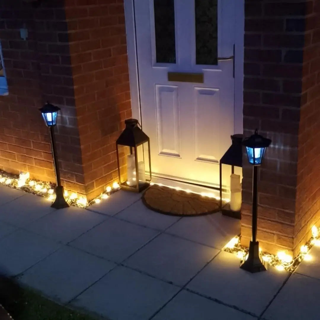 Saliar LED Solar Garden Lamp Posts - Outdoor Pathway and Patio Lantern Lights