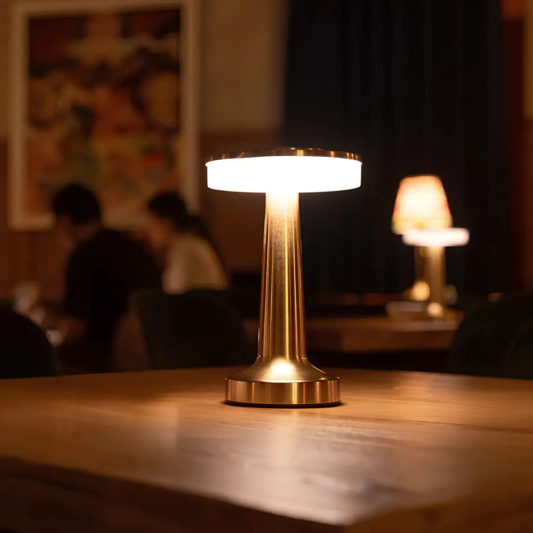 Novara - Retro Bar Table Lamp