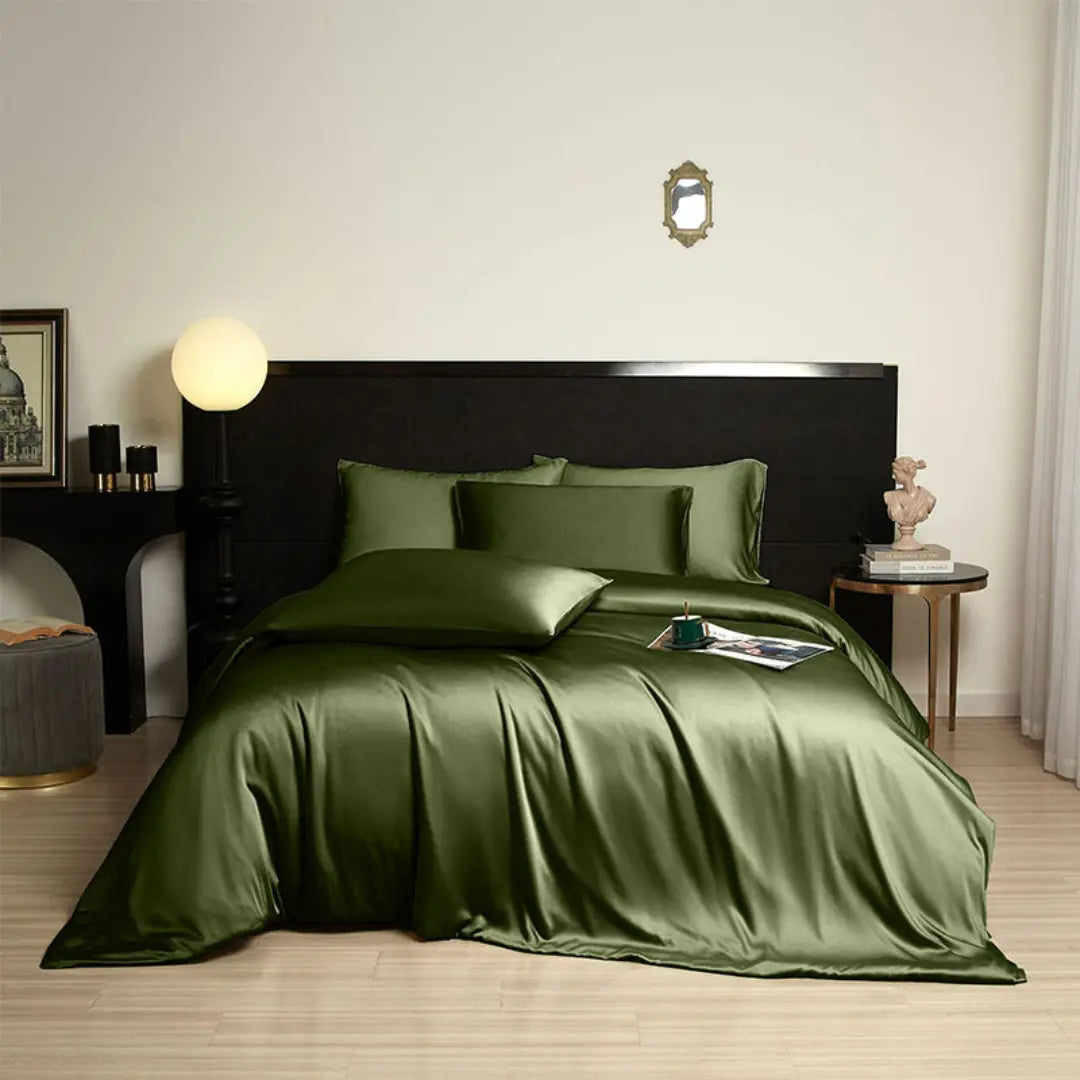 Elaris 4-Piece Bamboo Bed Sheet Set - Breathable Pet Hair Resistant and Silky Smooth Sheets