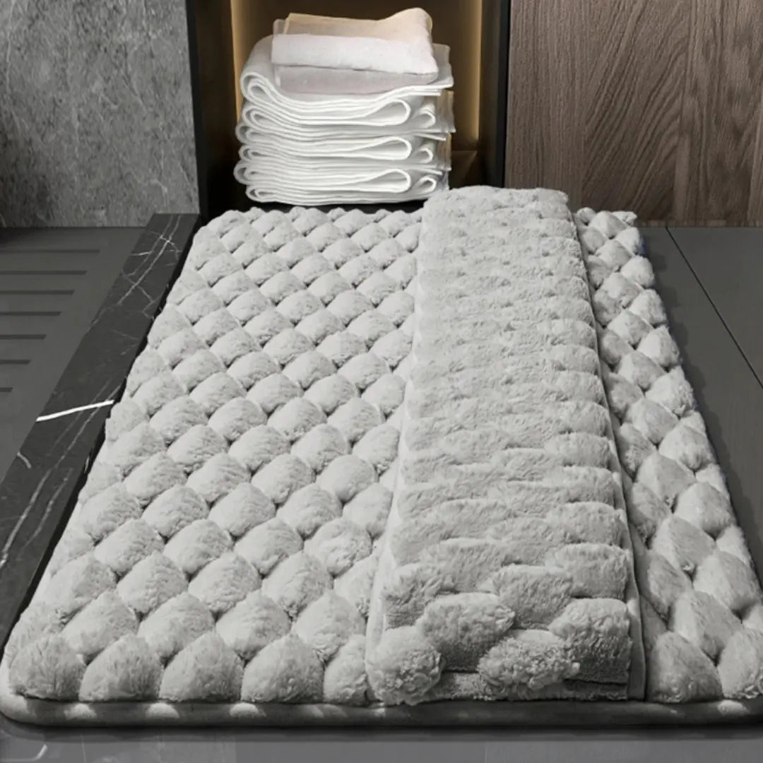 Soft Plush Memory Foam Bath Mat for Luxurious Comfort