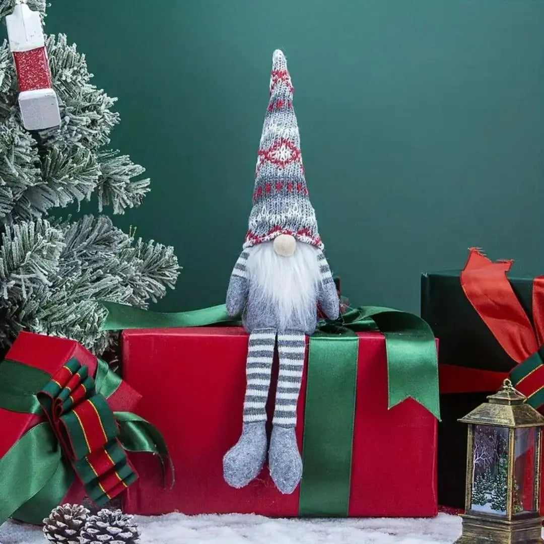 Nordic Christmas Gnome Ornaments - Faceless Santa Elf Pendants