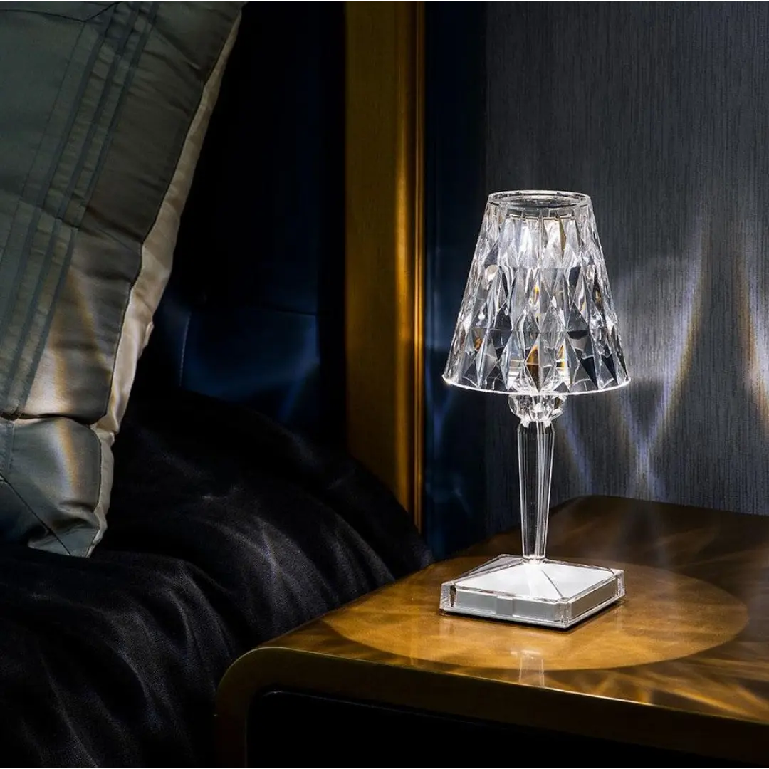 Veloria - Sparkling Crystal Lamp