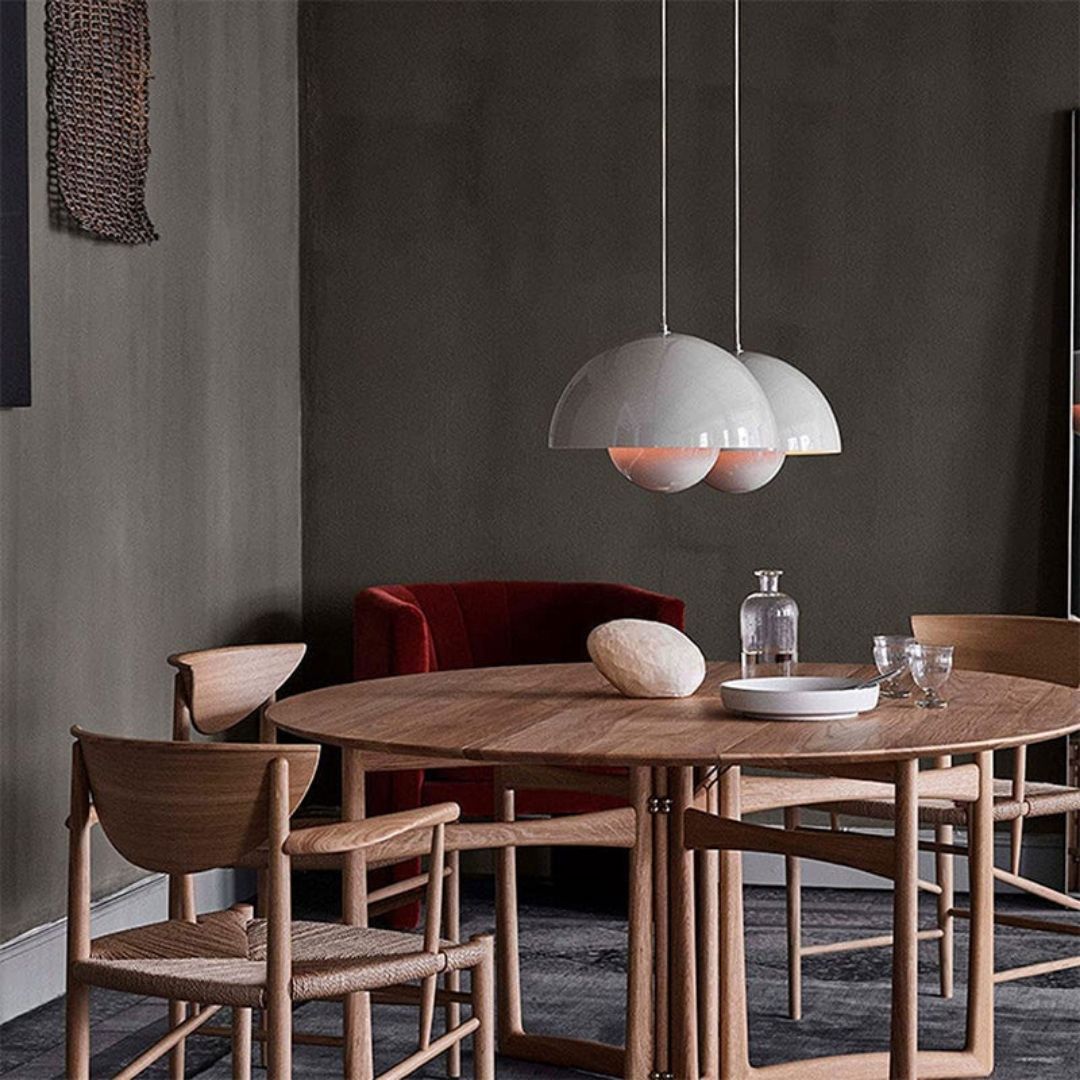 AuroraGlo LED Pendant Lamp - Modern Flower-Pot Style Hanging Light for Cozy Interiors