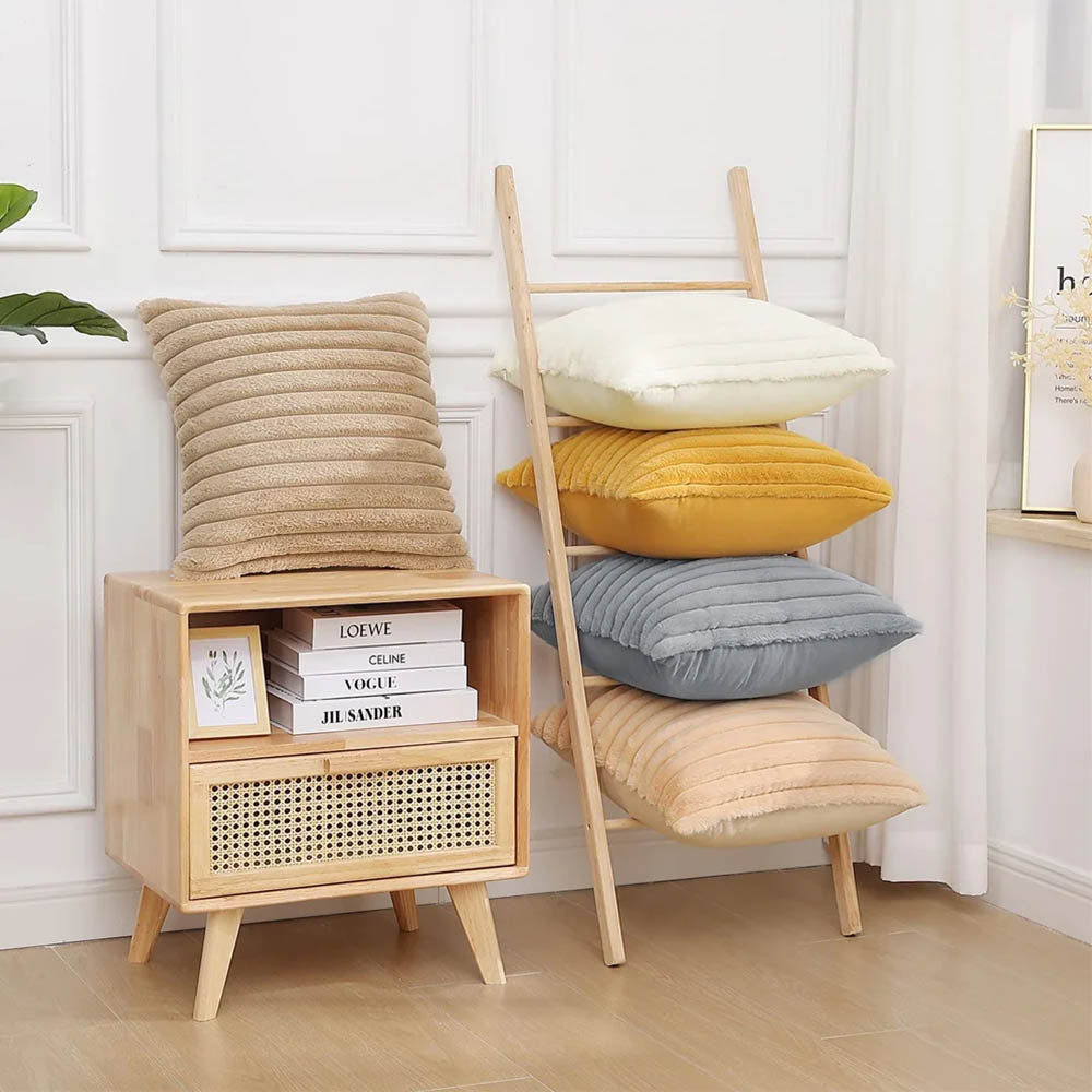 Set of 2 Velvet Cushion Covers – Soft Pillowcases for Sofa & Home Decor