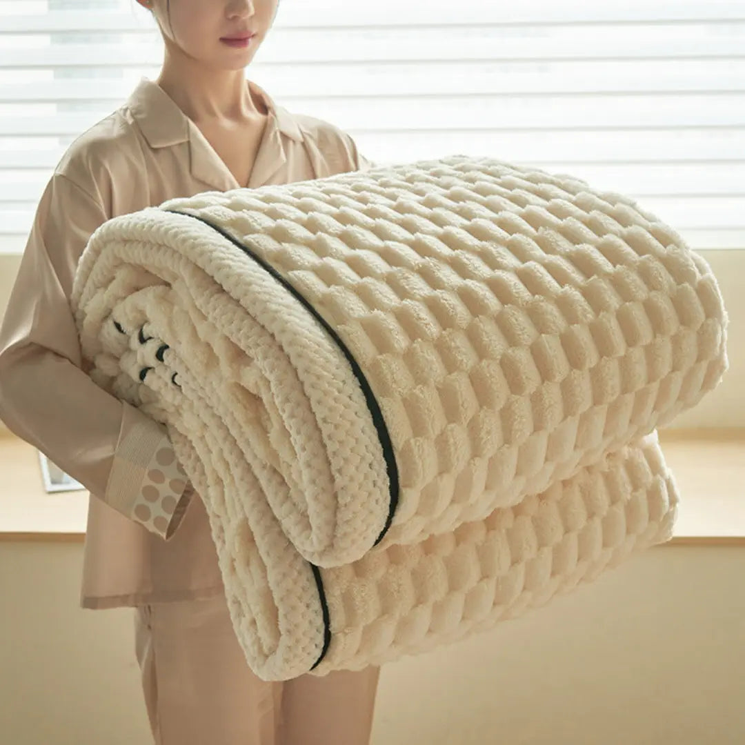 Tavira 3D Turtle Shell Jacquard Throw Blanket - Super Soft Flannel Plush All-Season Blanket