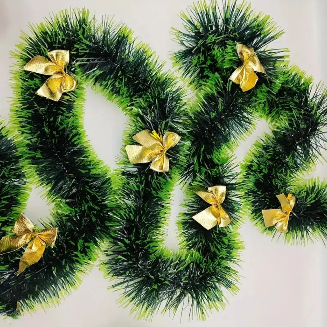 Christmas Rattan Garland - Dark Green with White Edge Strips Snowflake Decorative Vine