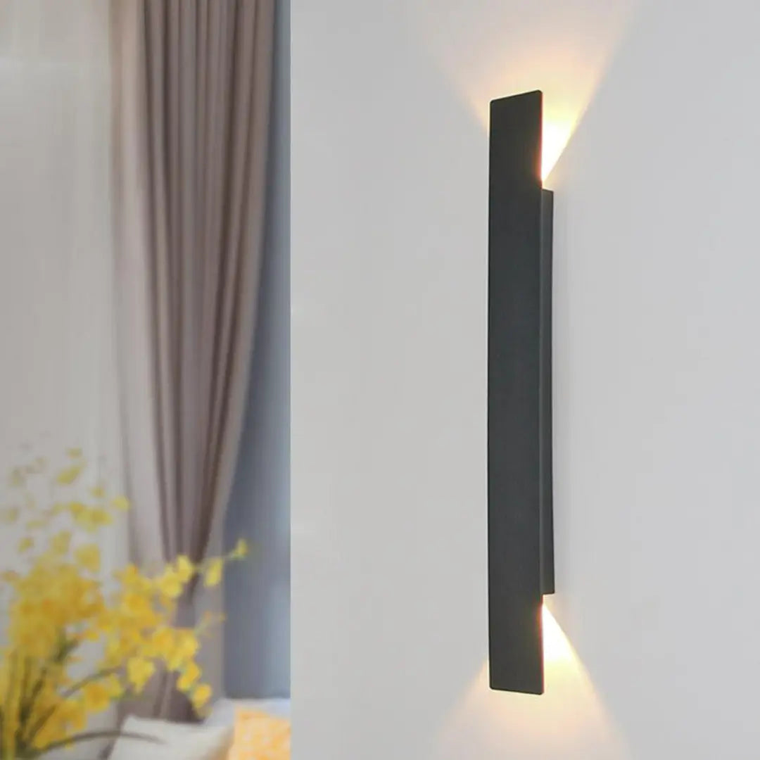 Kashti Outdoor Wall Light - Modern Waterproof LED Fixture