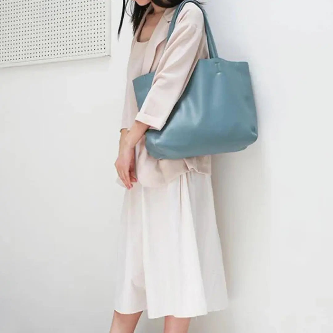 Classic Structured Leather Tote Bag