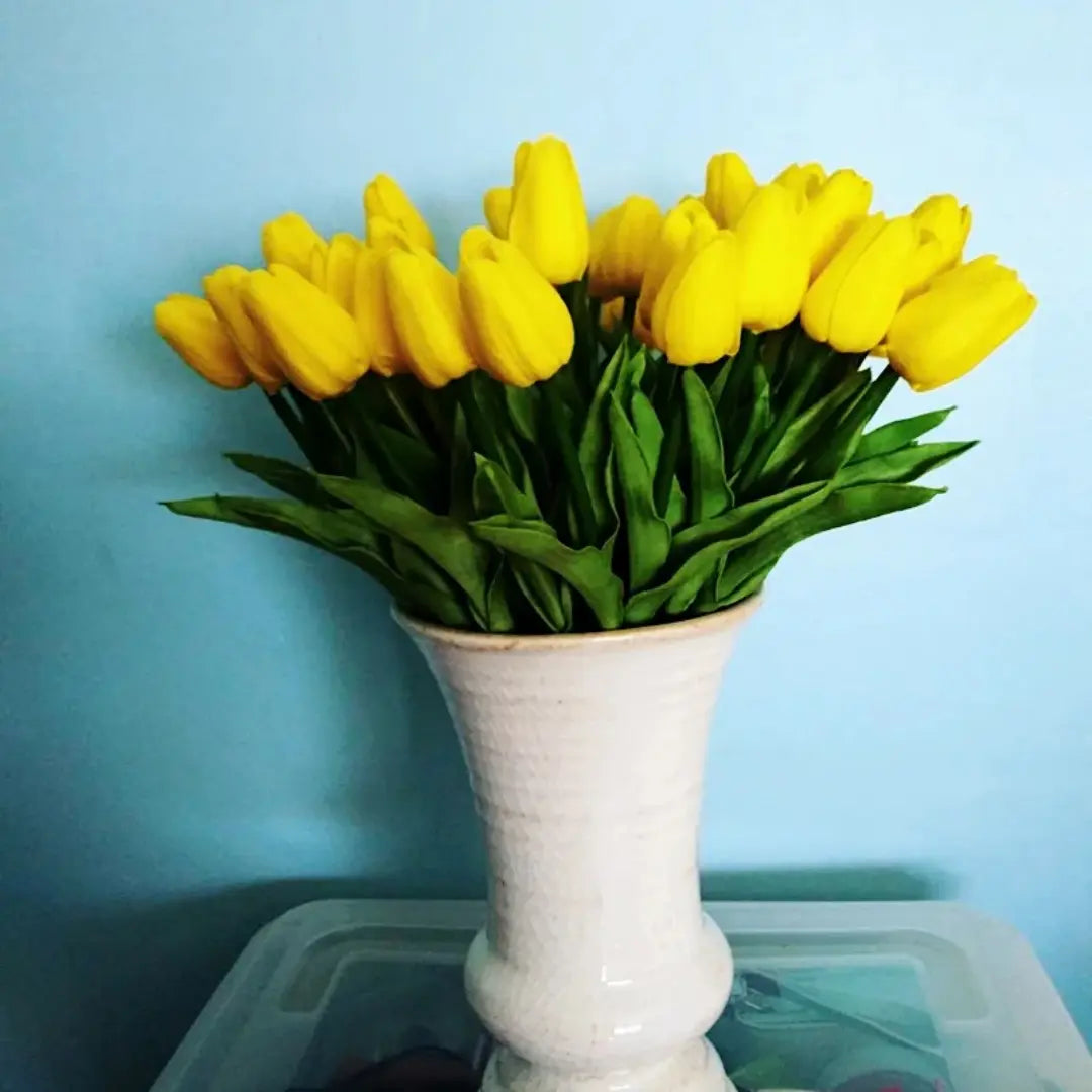 Set of 10 Realistic Tulips – Real Touch Artificial Tulips for Home & Wedding Decoration