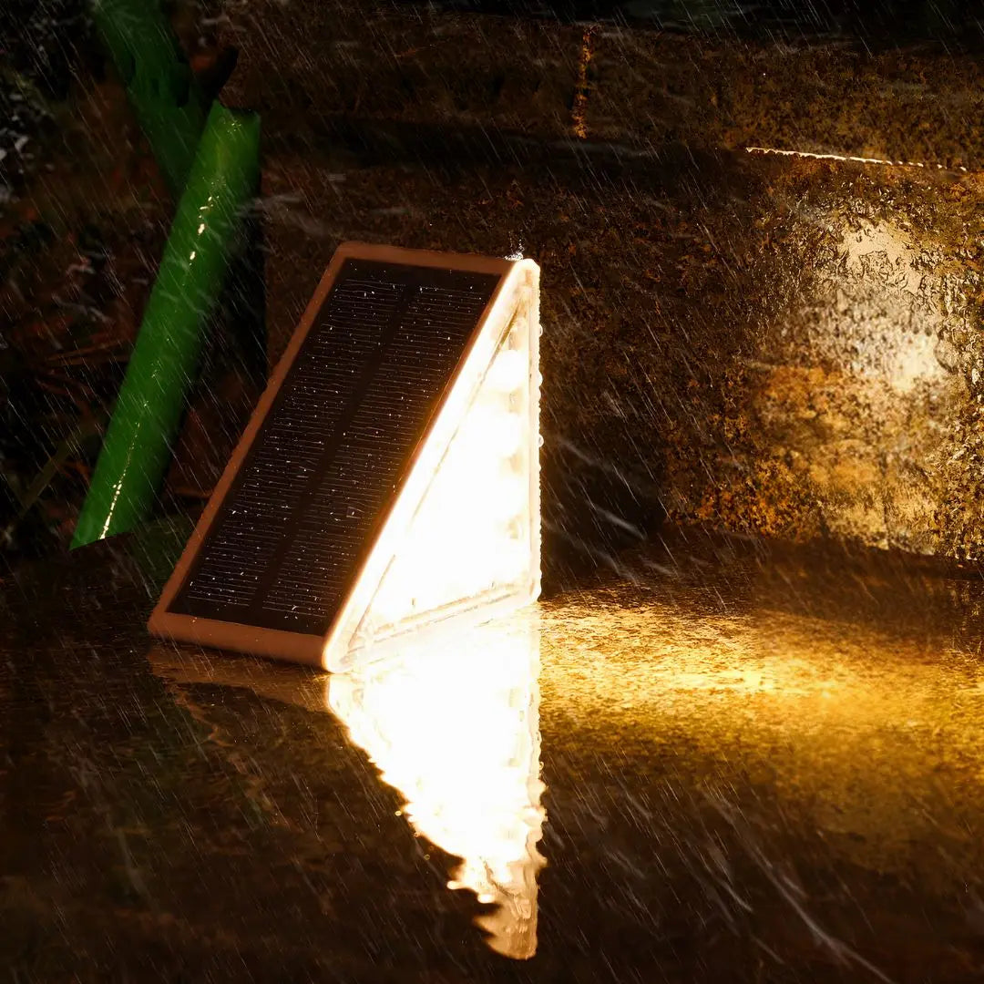 Solaro - Solar Powered Stair Lights