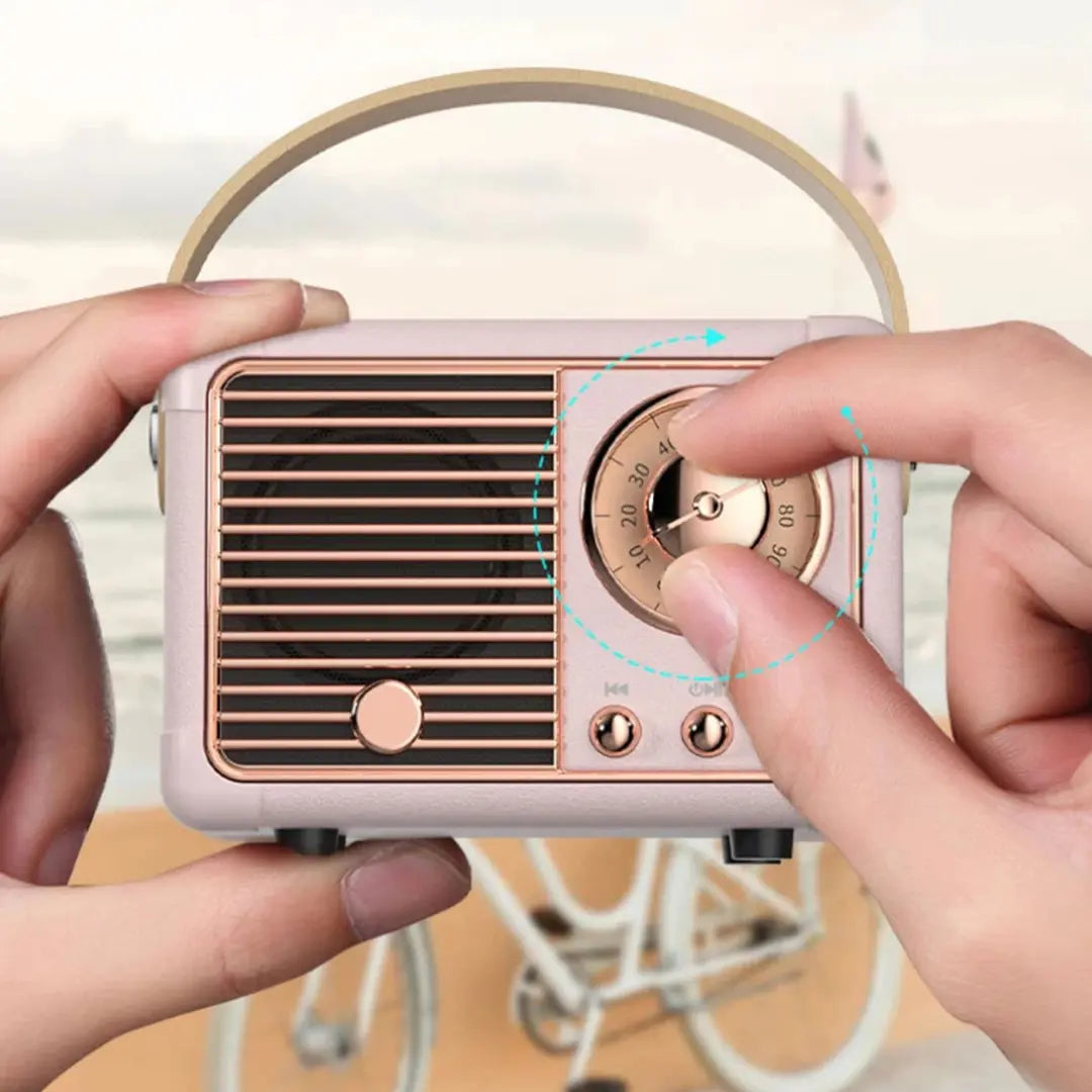 Timeless Retro Radio Bluetooth Speaker - Vintage Radio Design with Modern Tech