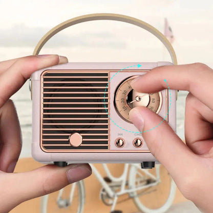 Timeless Retro Radio Bluetooth Speaker - Vintage Radio Design with Modern Tech