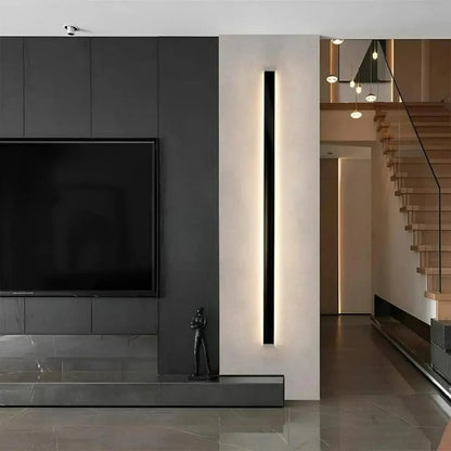 Aluminium Backlit Wall Lamp - Sleek Outdoor Fixture with Modern Glow and Durability