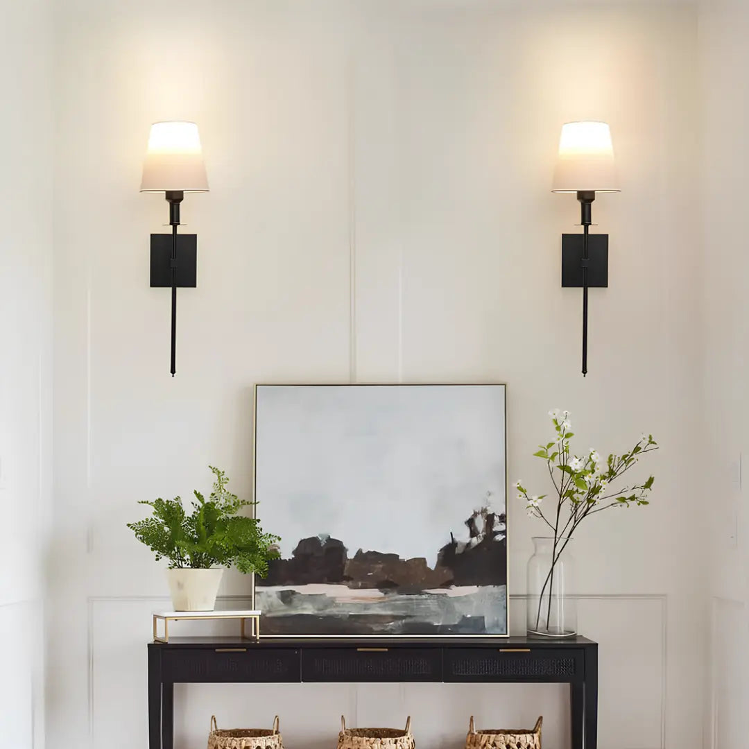 Valoria - Classic Elegance Wall Light