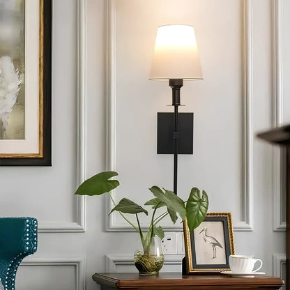 Valoria - Classic Elegance Wall Light