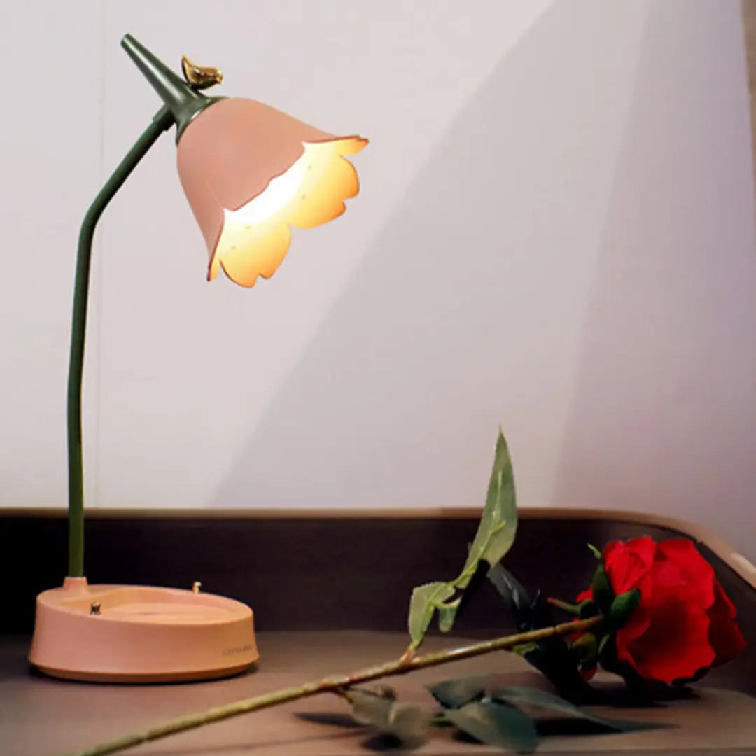 Flowerette Desk Lamp