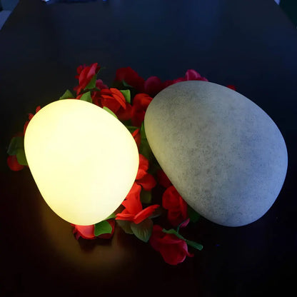 Pavara - Cobblestone Garden Light