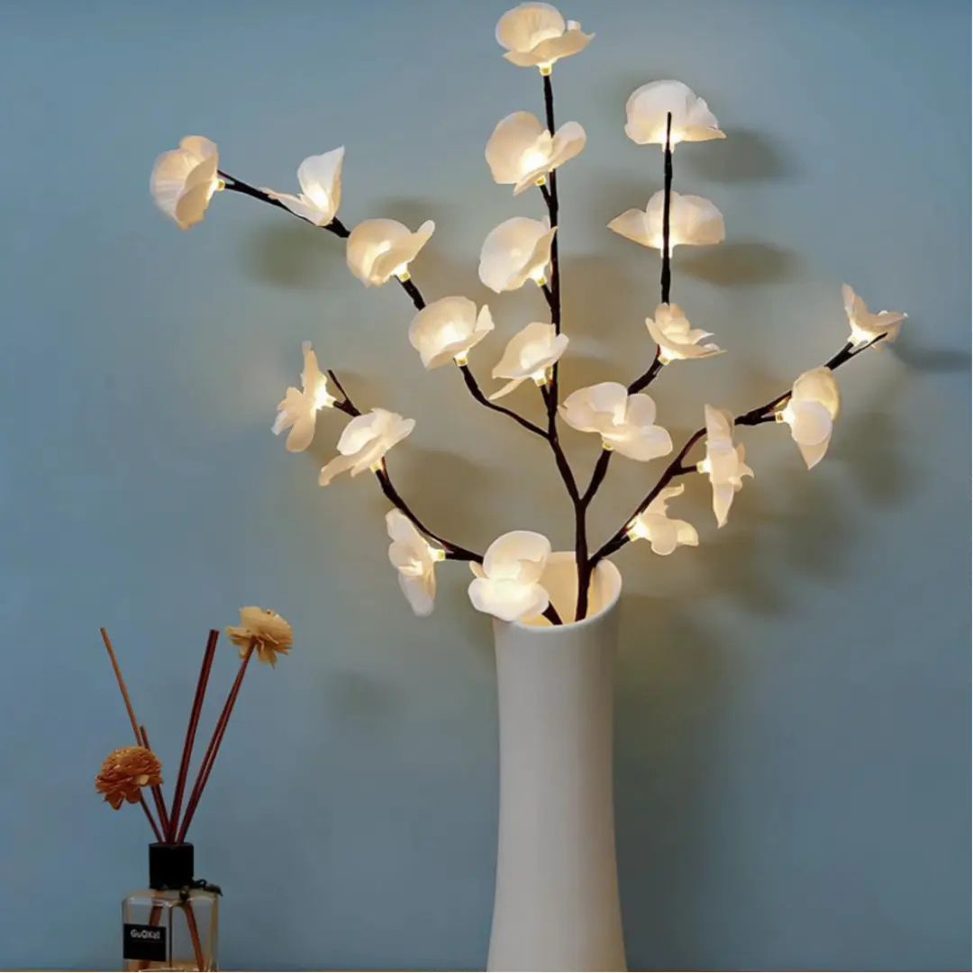 Sylvara - Lighted Branches