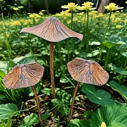 Set of 3 Pcs Retro Metal Rusty Mushroom Garden Decoration