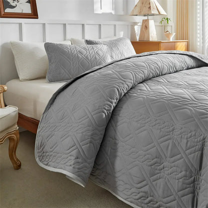 Arvella 3-Piece Lightweight Rhombus Quilted Bedspread Set - Diamond Pattern Embossed Quilt with Pillow Shams