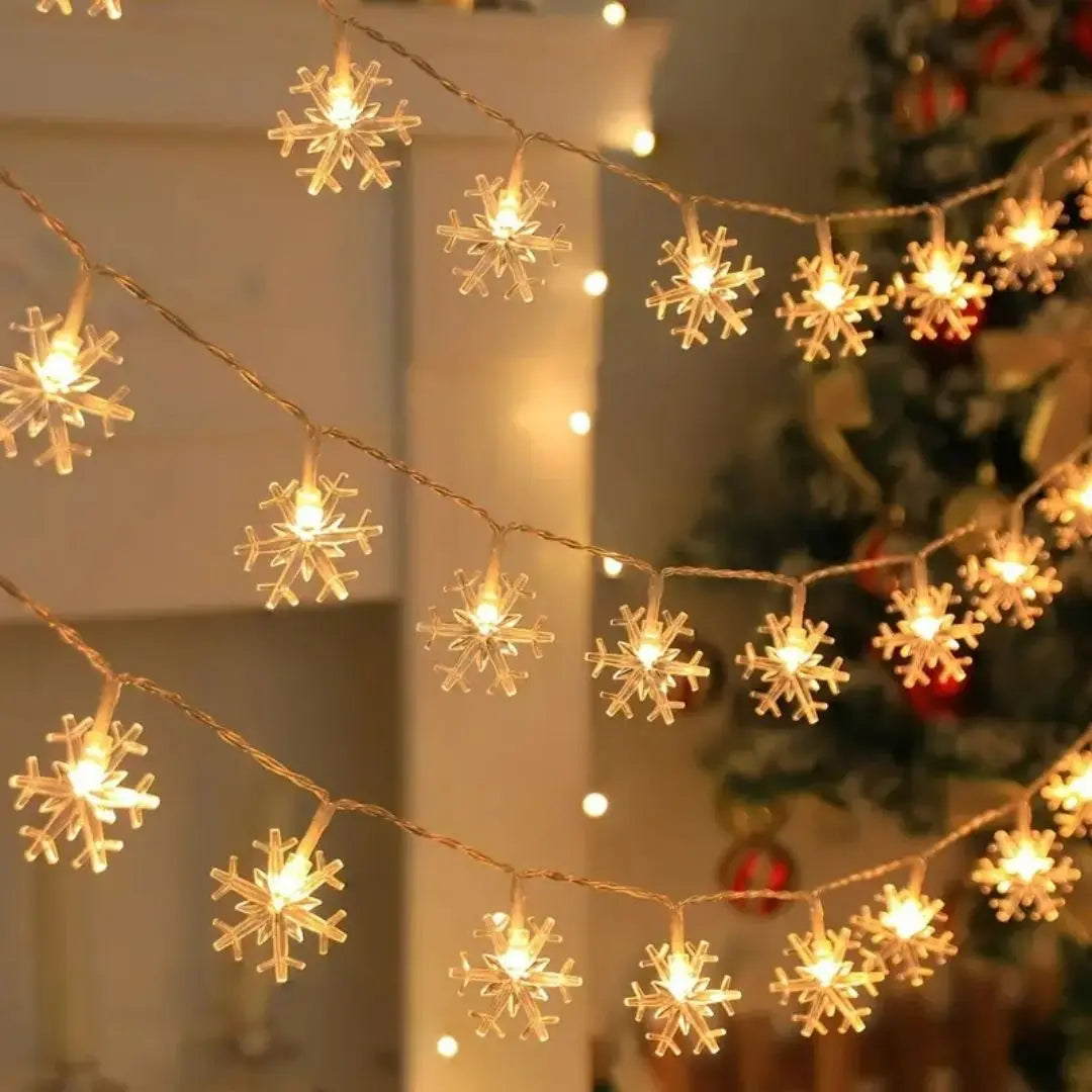 Snowflake Decorative LED Light Strings - Battery Powered Fairy Lights for Christmas
