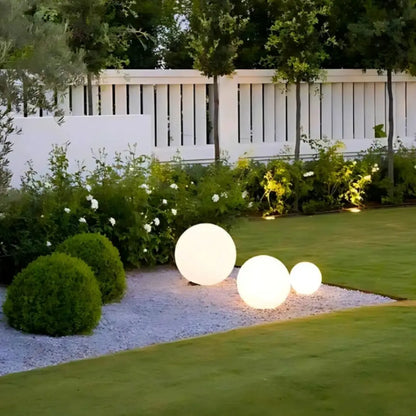 Solara - Spherical Garden Light
