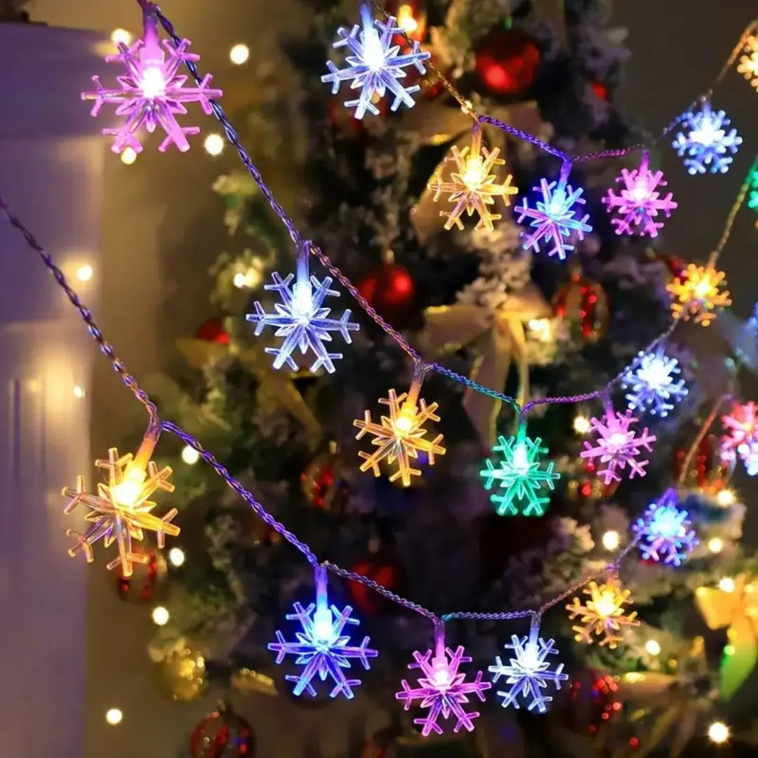 Snowflake Decorative LED Light Strings - Battery Powered Fairy Lights for Christmas