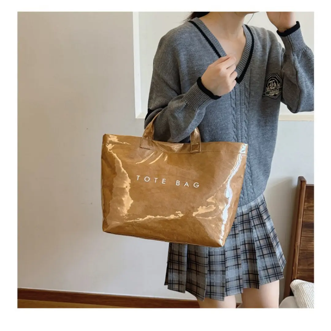 Vyra – Transparent PVC Tote Bag for Women Waterproof Beach Shopper