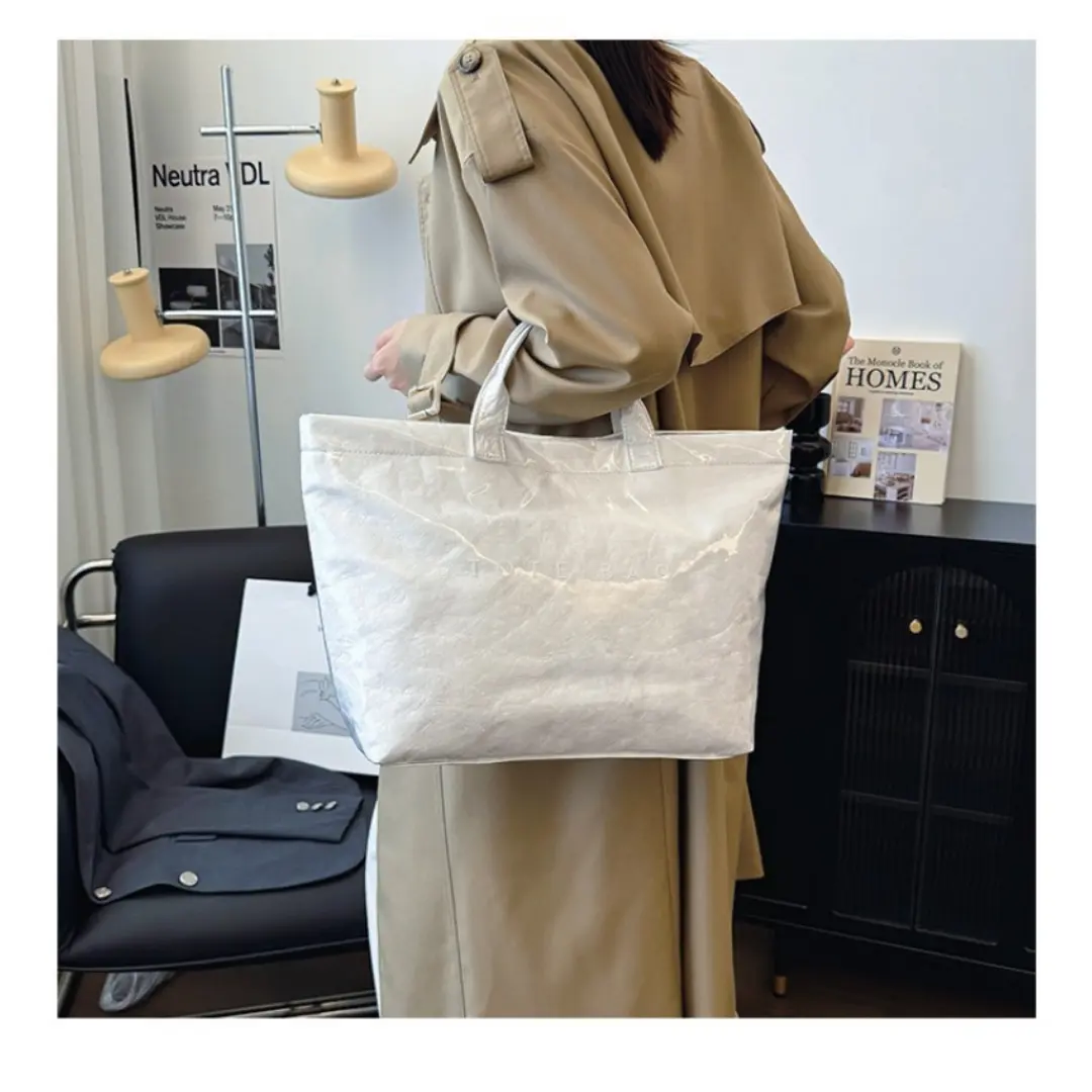 Vyra – Transparent PVC Tote Bag for Women Waterproof Beach Shopper