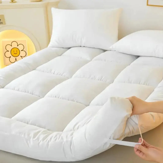 Hotel Quality Mattress Topper - Extra Thick 10cm with Elastic Straps