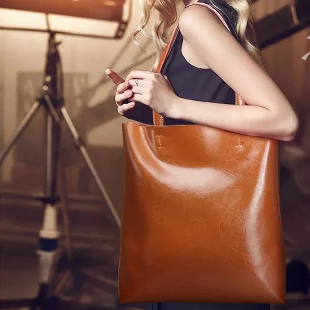 Genuine Leather Tote Bag for Timeless Style and Everyday Functionality
