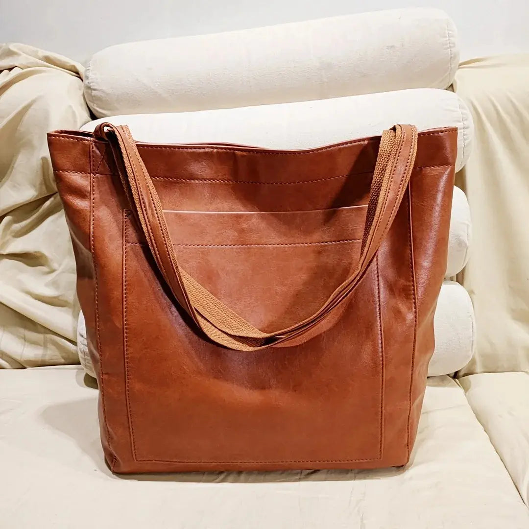 Vintage Leather Tote Bag for Timeless Style and Everyday Functionality