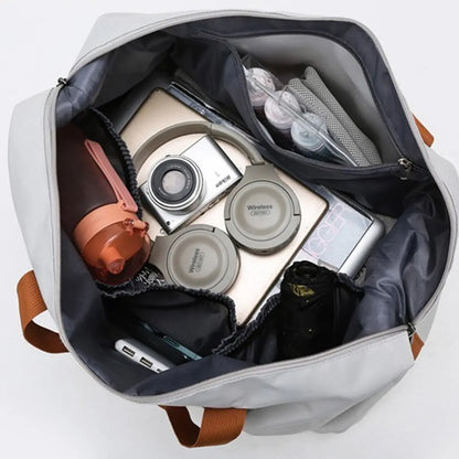 Travio – Weekender Duffle Bag with Shoe Compartment & Adjustable Shoulder Strap